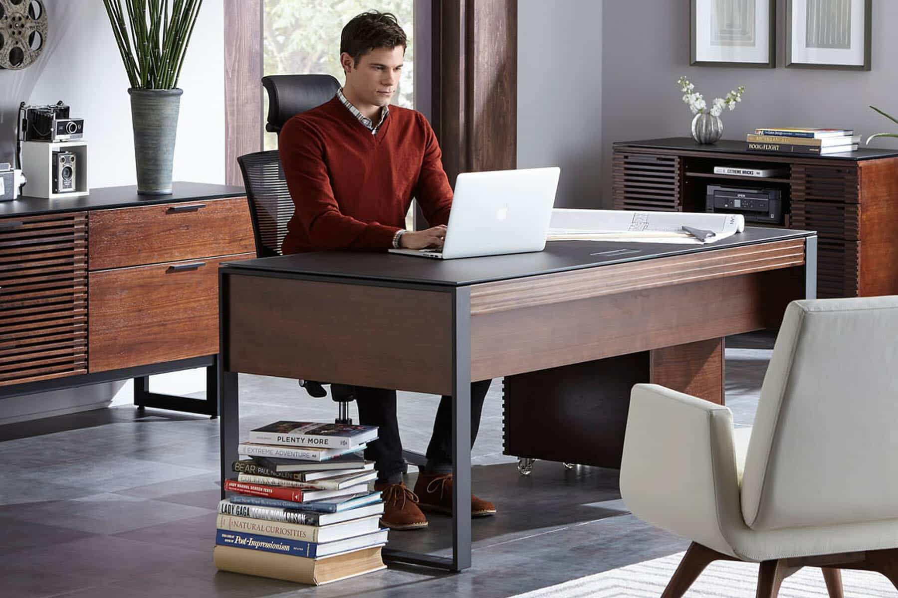 Cool Desks That Make You Love Your Job